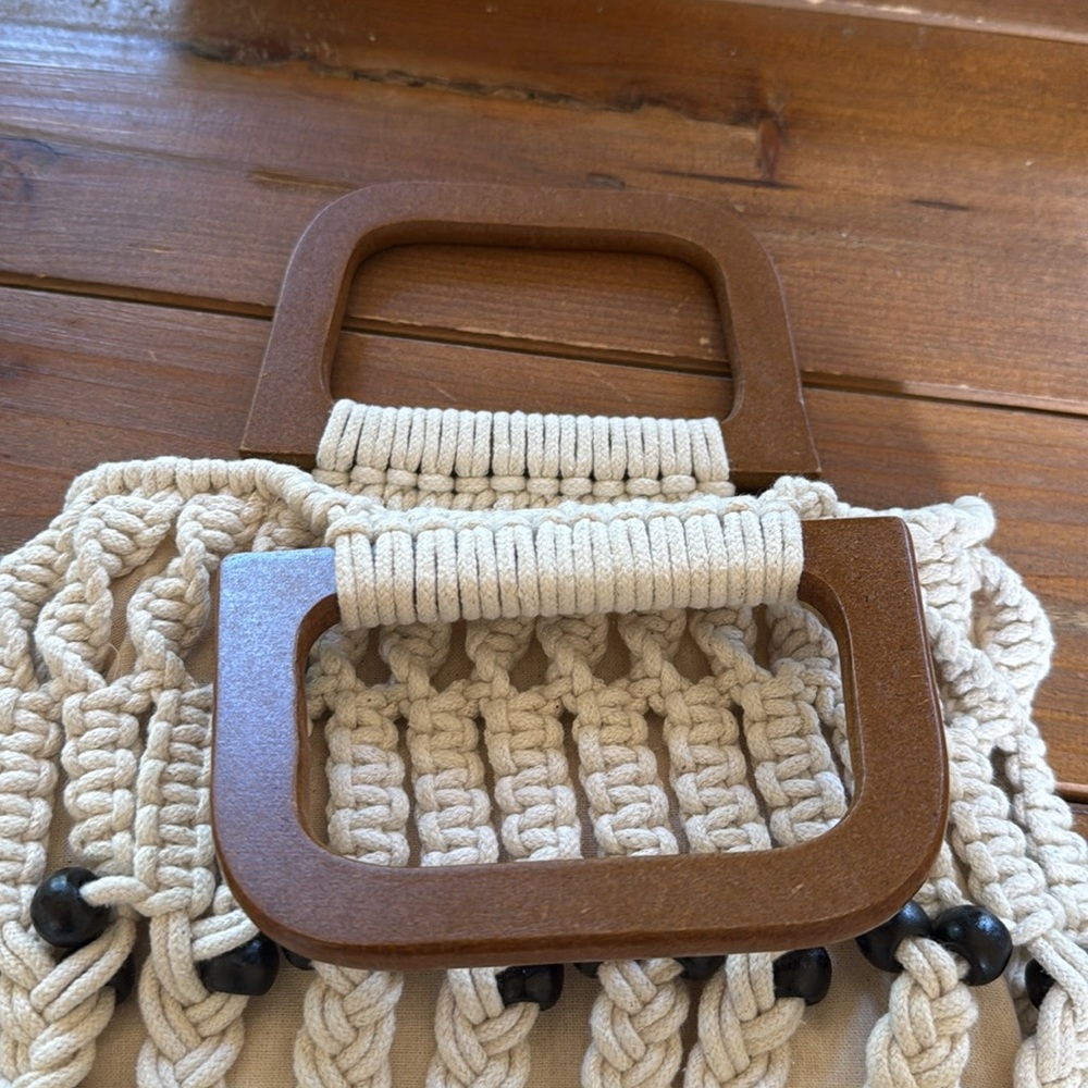 Straw Studios Crochet Macrame Handbag - Picture 4 of 7